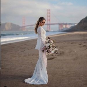 Lulu's size S Boho wedding dress Lace